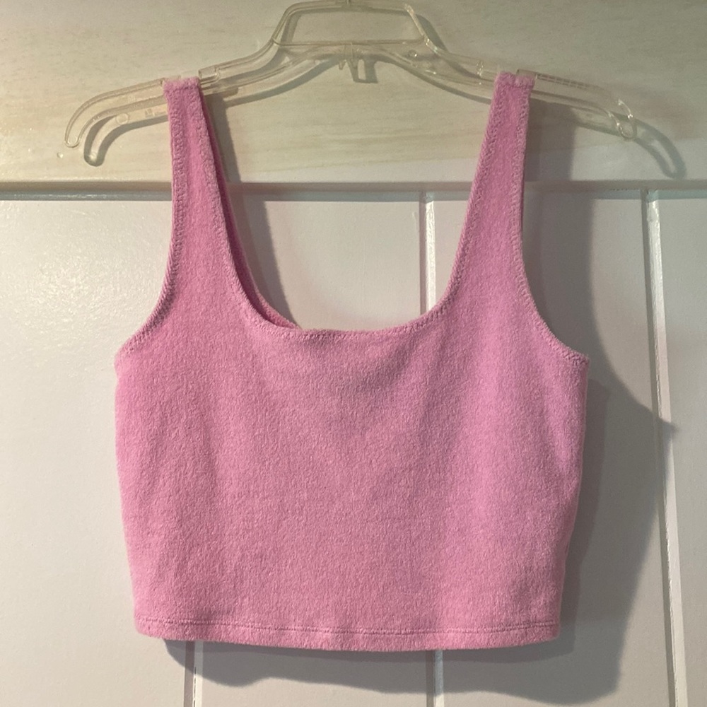 Pink crop tank top